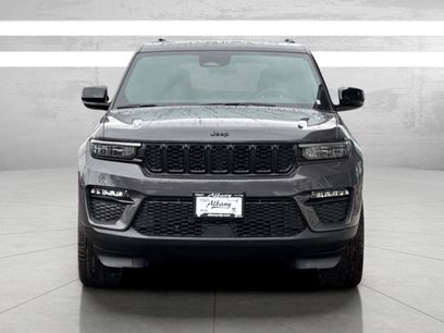 New 2025 Jeep Grand Cherokee Limited w/ Trailer Tow Package
