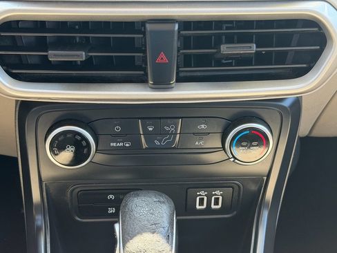 Used 2018 Ford EcoSport S FWD image 15