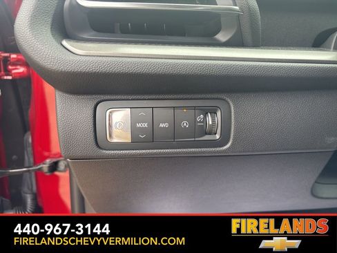 New 2026 Chevrolet Traverse LT w/ Driver Confidence Package image 17