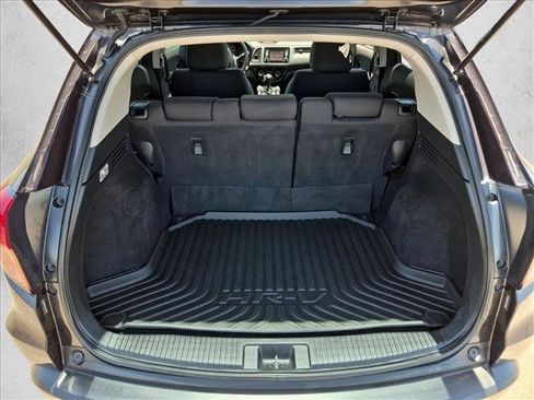 Used 2016 Honda HR-V LX image 10