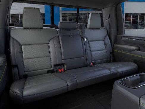 New 2026 Chevrolet Silverado 2500 ZR2 image 17