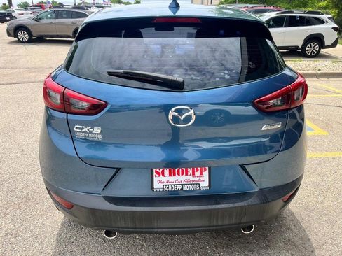 Used 2018 MAZDA CX-3 Touring FWD image 6