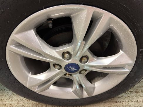 Used 2014 Ford Focus SE image 31