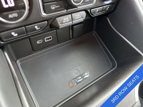 Used 2023 Chevrolet Suburban LT image 57