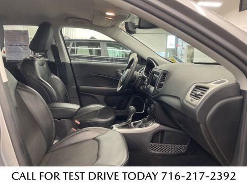 Used 2020 Jeep Compass Latitude AWD/4WD image 20