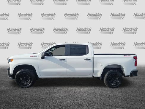 Used 2019 Chevrolet Silverado 1500 Custom Trail Boss w/ Custom Convenience Package AWD/4WD image 4