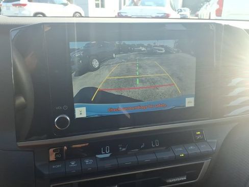 Used 2026 Toyota Camry SE FWD image 19