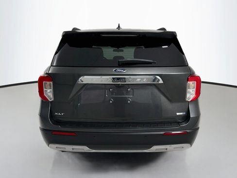 Used 2020 Ford Explorer XLT w/ Equipment Group 202A AWD/4WD image 6