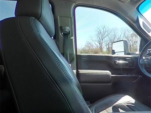 Used 2023 GMC Sierra 2500 Denali image 29