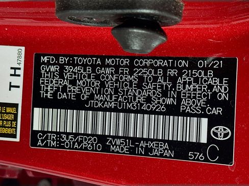 Used 2021 Toyota Prius LE FWD image 12