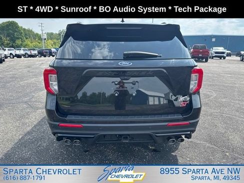 Used 2023 Ford Explorer ST w/ Technology Package AWD/4WD image 4