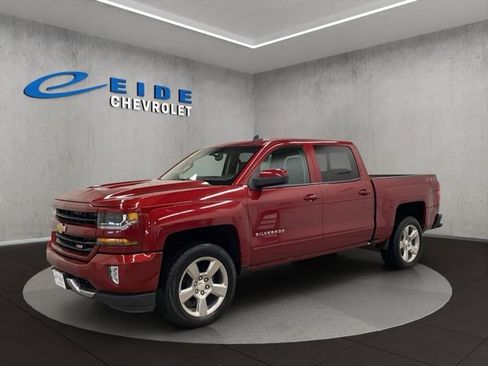 Used 2018 Chevrolet Silverado 1500 LT w/ All Star Edition image 7