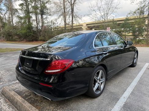 Used 2017 Mercedes-Benz E 300 image 5