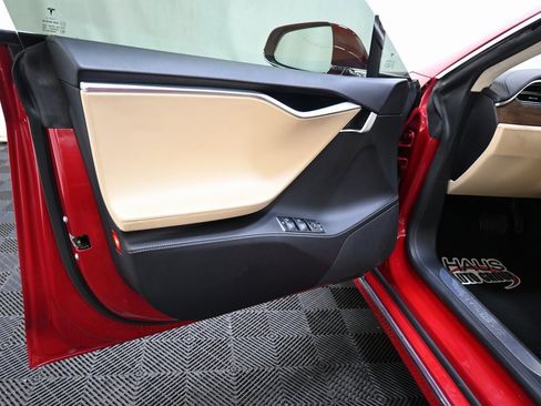 Used 2017 Tesla Model S 90D image 20