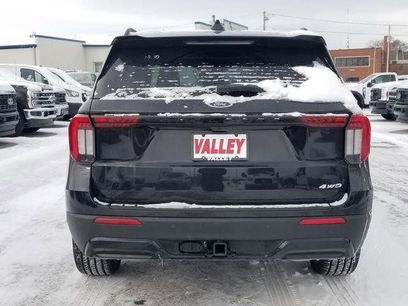 New 2026 Ford Explorer ST-Line w/ ST-Line Street Pack