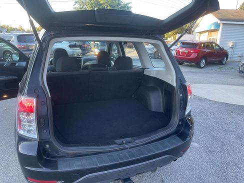 Used 2010 Subaru Forester 2.5X AWD/4WD image 12