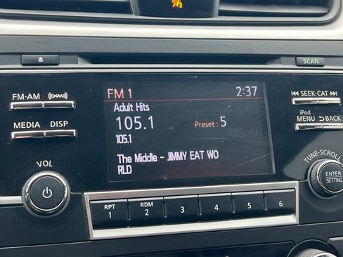 Used 2017 Nissan Altima 2.5 SV image 14