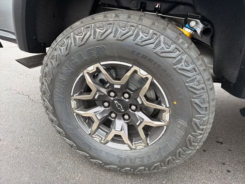 New 2026 Chevrolet Colorado ZR2 w/ Technology Package image 39