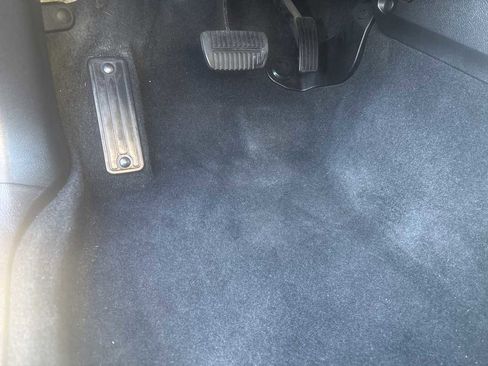 Used 2015 Subaru Forester 2.5i Touring w/ Eyesight & Navigation System image 11