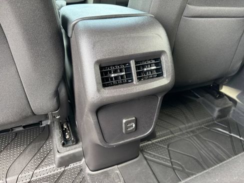 Used 2024 Chevrolet Equinox LT w/ LPO, Floor Liner Package AWD/4WD image 33