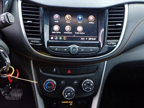 Used 2021 Chevrolet Trax LS w/ Tint and Cruise Package image 16