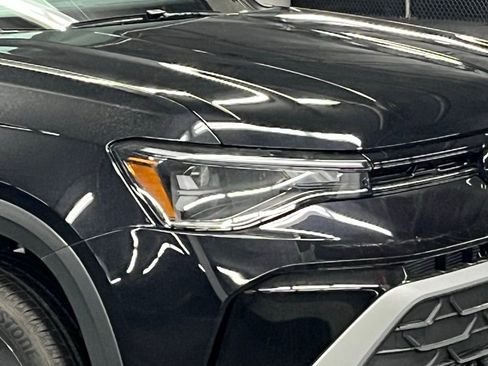 New 2026 Volkswagen Taos S FWD image 38