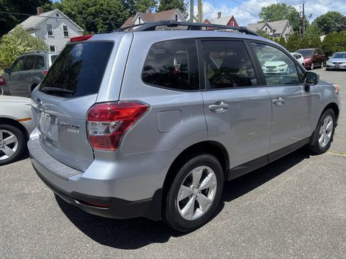Used 2014 Subaru Forester 2.5i Premium AWD/4WD image 5