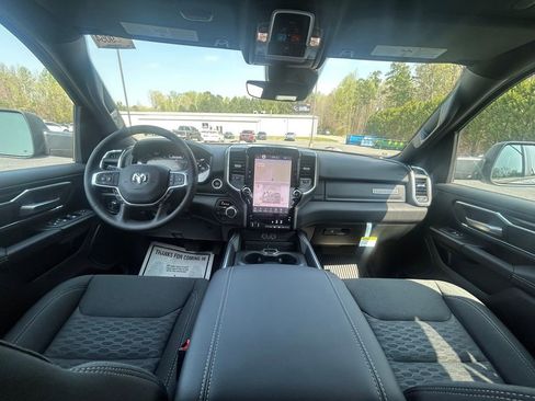 New 2026 RAM 1500 4x4 Crew Cab image 19