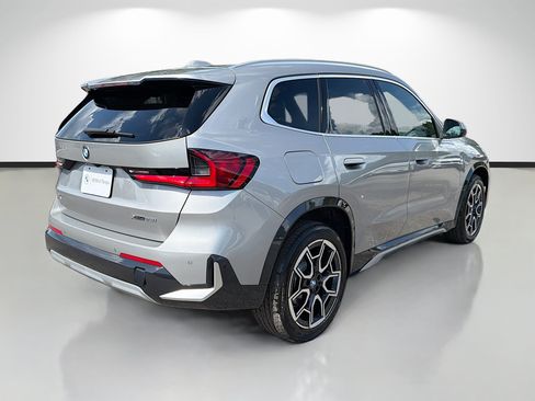 New 2026 BMW X1 xDrive28i w/ Convenience Package AWD/4WD image 3