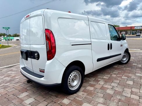 Used 2022 RAM ProMaster City Tradesman FWD image 3