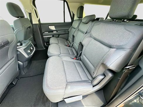 New 2025 Ford Expedition Max Active image 17