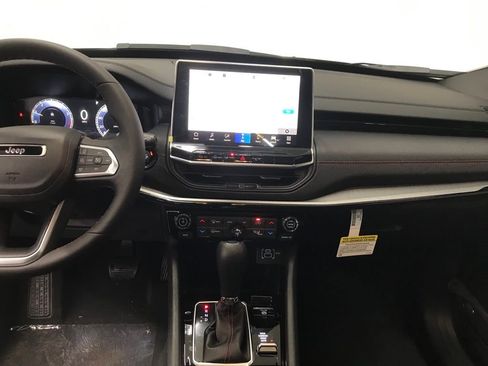 New 2026 Jeep Compass Trailhawk w/ Sun, Sound & Navigation Group image 19