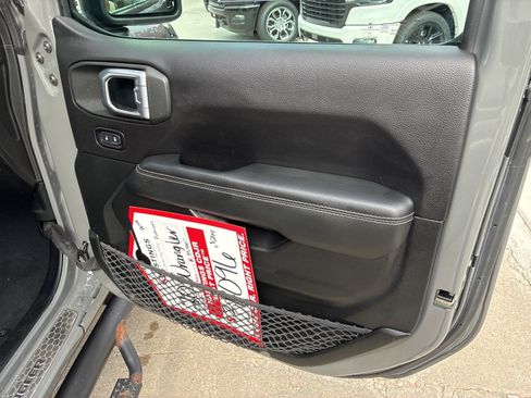 Used 2020 Jeep Wrangler Unlimited Rubicon image 24