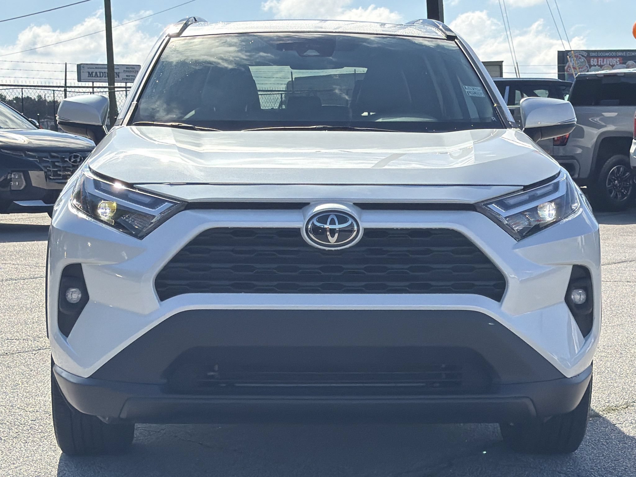 Used 2023 Toyota RAV4 XLE Premium FWD image 26