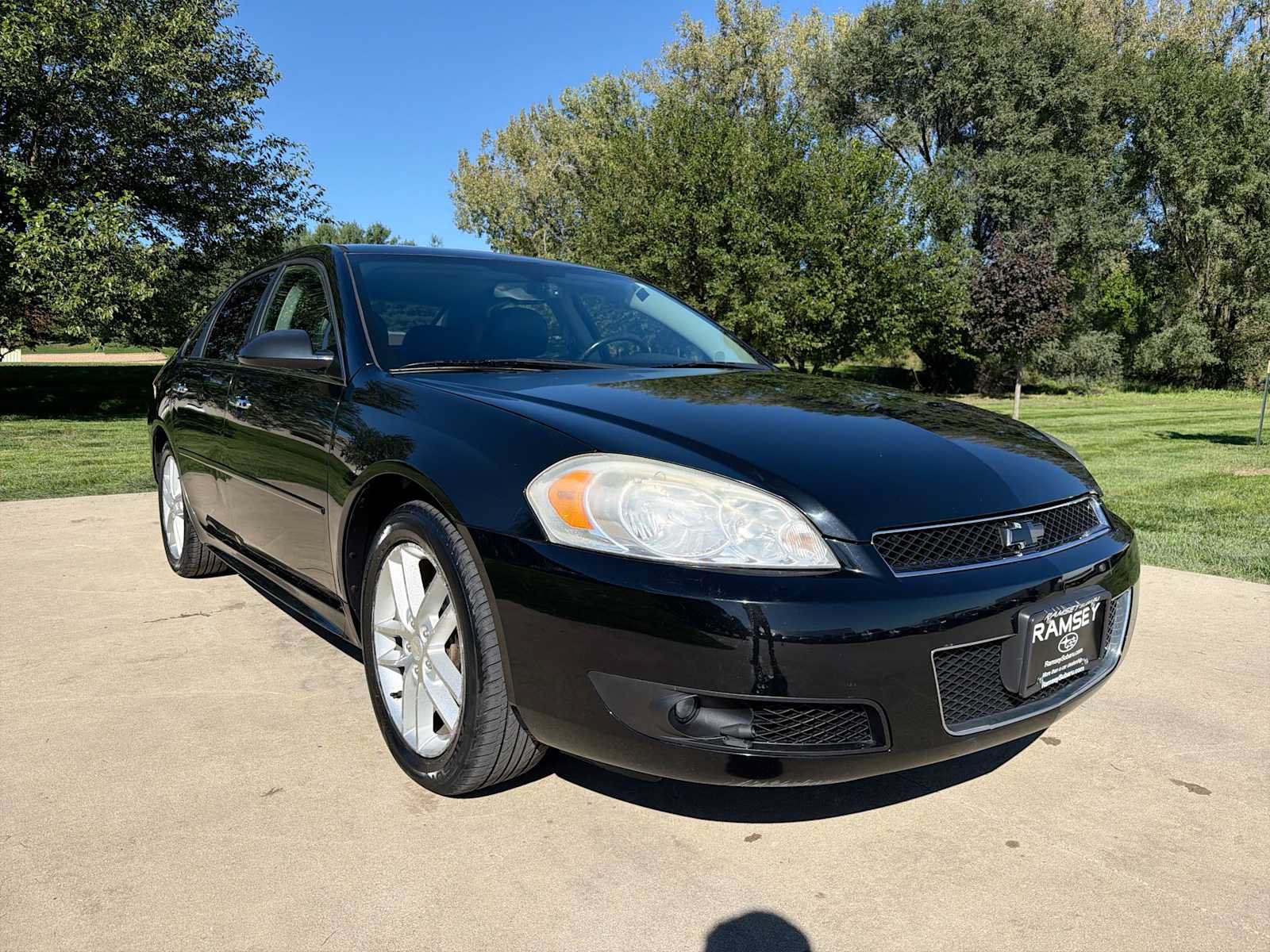 Used 2013 Chevrolet Impala LTZ FWD image 8