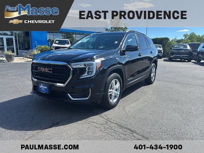 Used 2024 GMC Terrain SLE w/ Driver Convenience Package