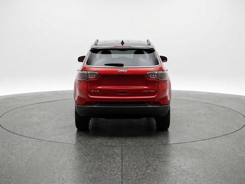 Used 2025 Jeep Compass Limited AWD/4WD image 7