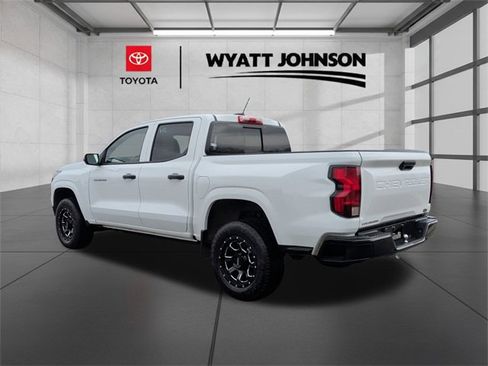 Used 2024 Chevrolet Colorado W/T w/ WT Convenience Package image 3