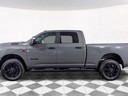 New 2026 RAM 2500 Big Horn AWD/4WD image 18