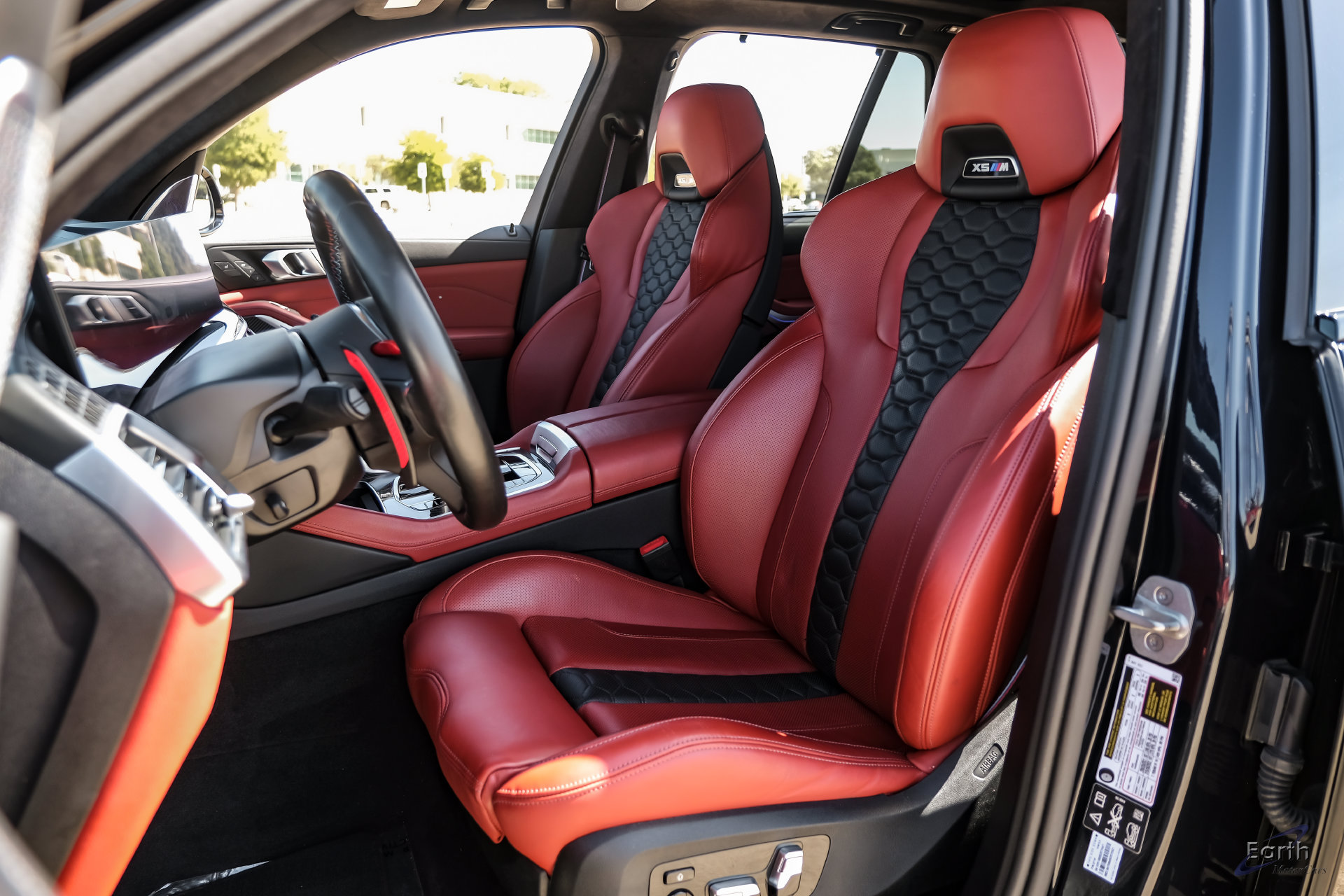 Used 2025 BMW X5 M Competition w/ Executive Package AWD/4WD image 36