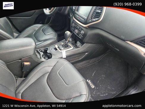 Used 2015 Jeep Cherokee Limited w/ Luxury Group image 23