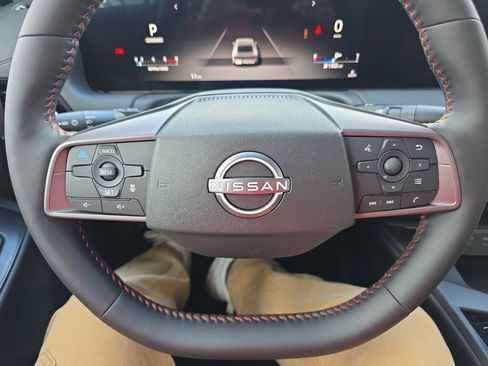 New 2026 Nissan Sentra SR w/ SR Premium Package image 8