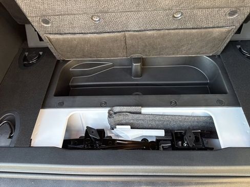 New 2025 Ford Bronco Base w/ Sasquatch Package image 37