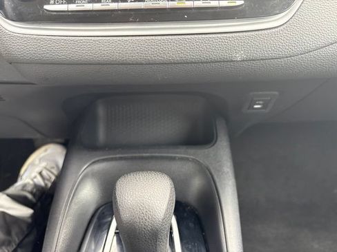 Used 2024 Toyota Corolla LE FWD image 18