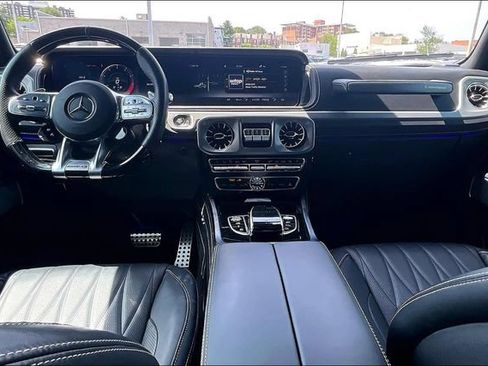 Certified 2022 Mercedes-Benz G 63 AMG 4MATIC image 11