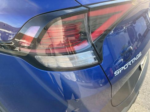 Used 2024 Kia Sportage X-Line w/ X-Line Premium Package image 9