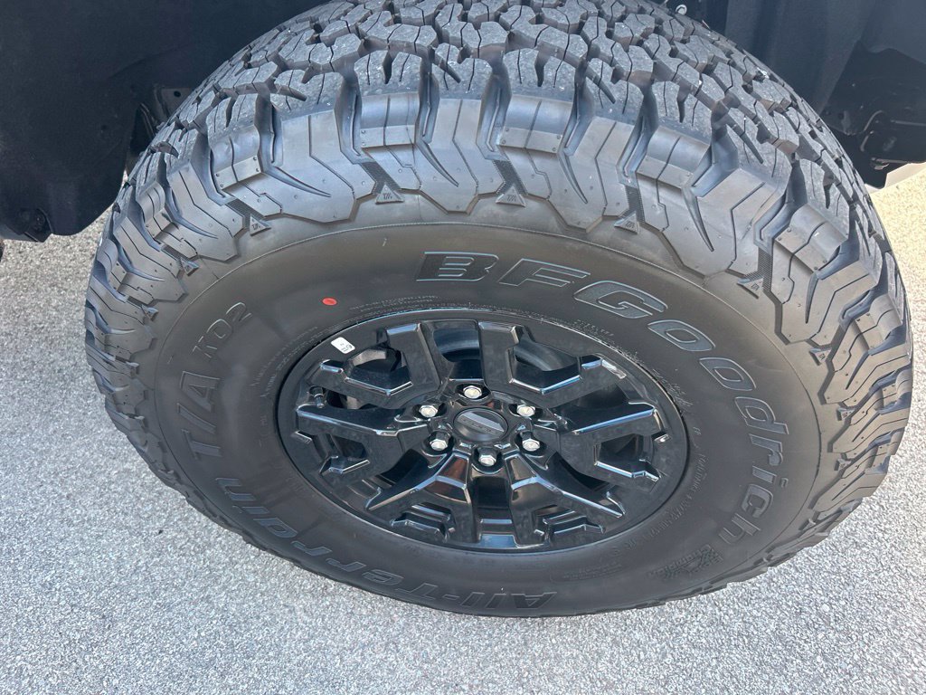 Used 2026 Ford Bronco Raptor AWD/4WD image 4