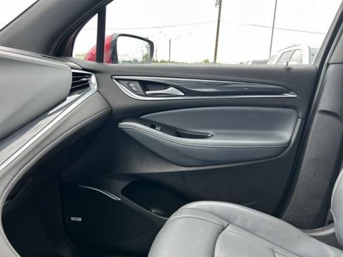 Used 2023 Buick Enclave Essence w/ Experience Buick Package FWD image 43