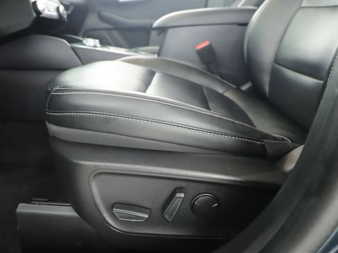 Used 2022 Ford Escape SEL image 10