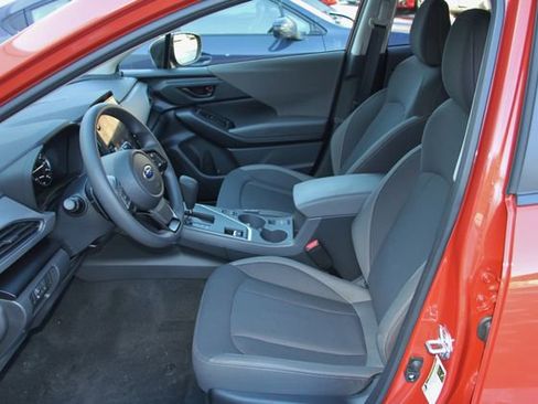 Certified 2025 Subaru Crosstrek 2.0i Premium image 16